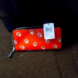 NWT COACH FULL SIZE WALLET..MATCHING BAG IN ANOTHER LISTING